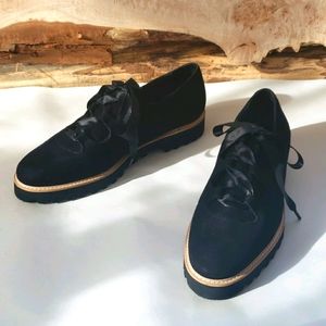 SOLD! on Mercari - Ron White "Daisy" Cashmere Suede Oxfords